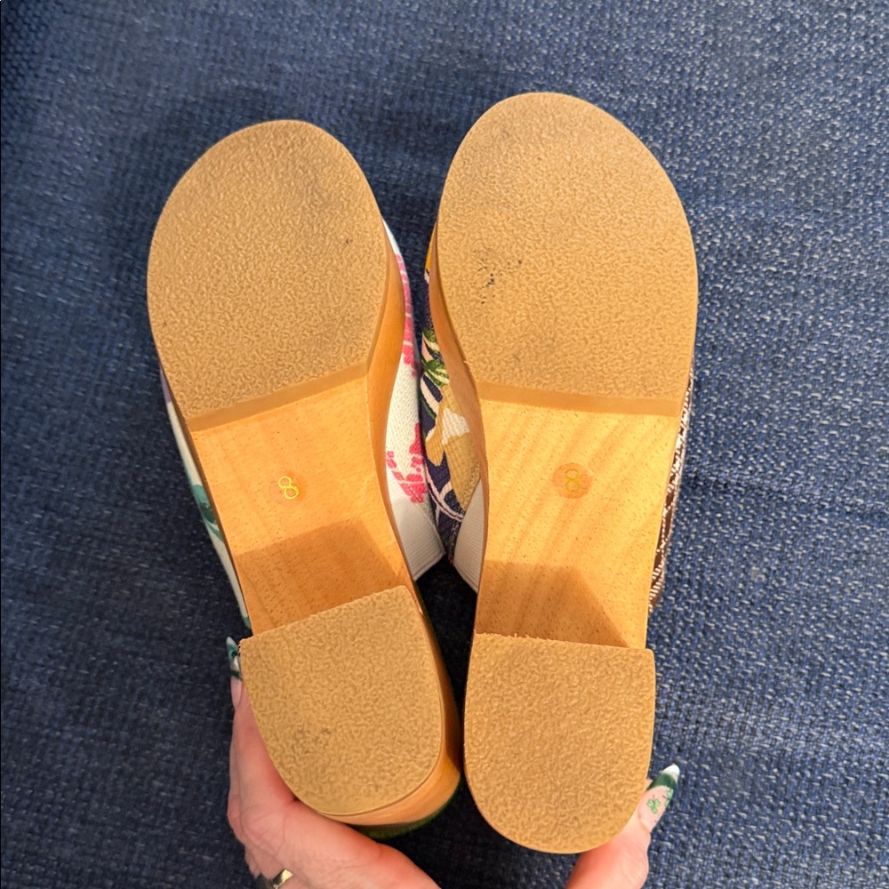 Charlotte Stone Marlo Chesterfield Clogs - Picture 4 of 6